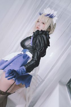 阿半今天很开心 - FGO 黑枪呆女仆