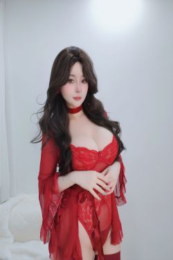 Coser小姐姐 白银 [fantia] 2025-07-16 Red Lady