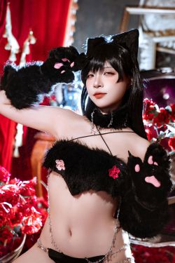 人气Coser 二佐Nisa - 碧蓝航线 爱宕万圣节