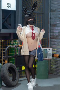 咬一口兔娘 - 賽博逆JK