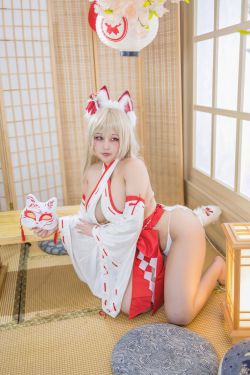 KANEKO_咔喵 - 狐狸巫女