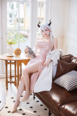 Coser 瓜希酱 福利 - 碧蓝航线 埃吉尔 睡衣
