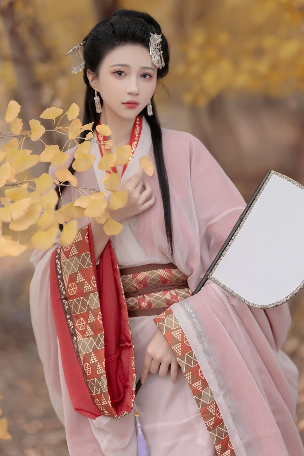 YiTuYu艺图语 Vol.5988 Qi Luo Sheng De Xiao Su Su