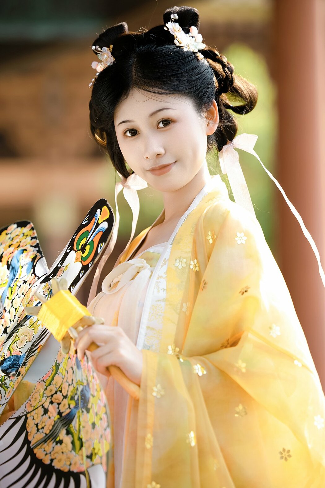 YiTuYu艺图语 Vol.10416 Xiao Y Jin Tian Ye Hen Kai Xin (18P)