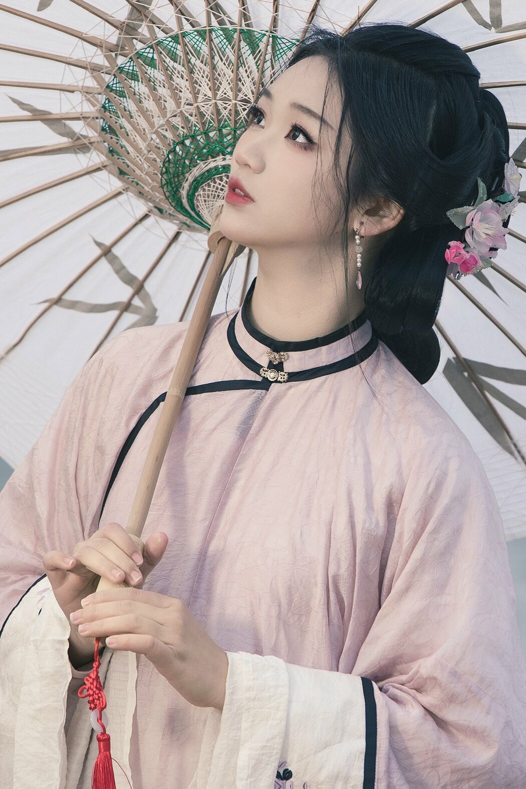 YiTuYu艺图语 Vol.8869 Yi Ming (43P)