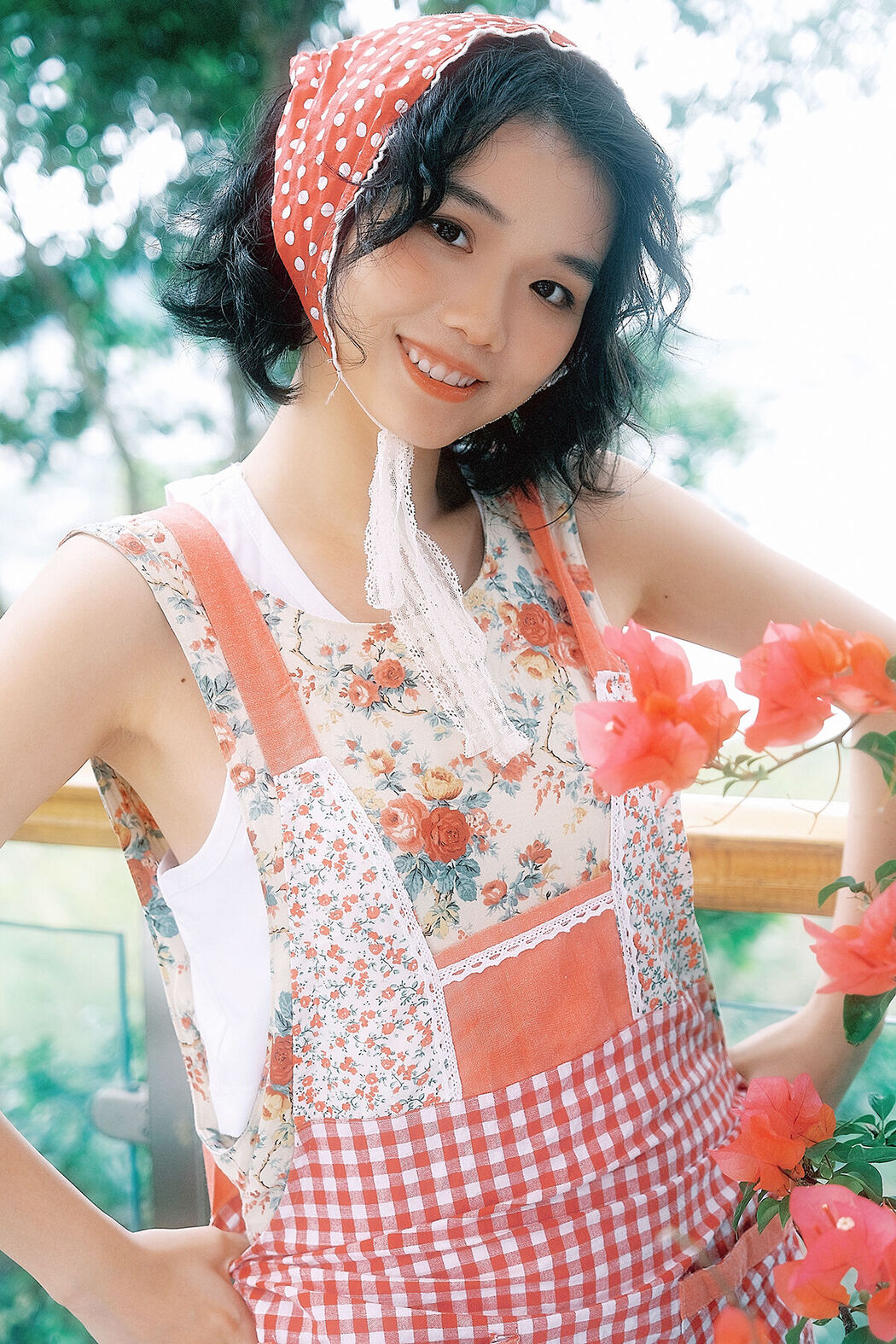 YiTuYu艺图语 Vol.8169 凌可Shawbrin (23P)