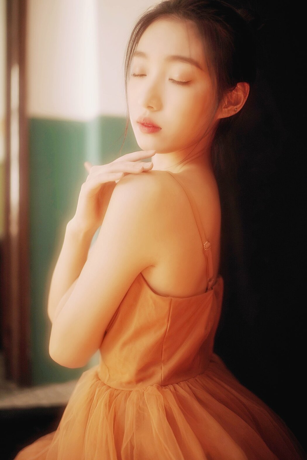 YiTuYu艺图语 Vol.10023 Yulia (19P)