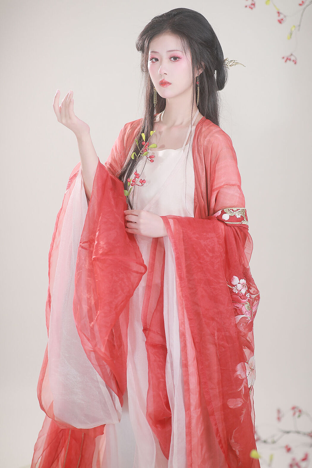 YiTuYu艺图语 Vol.8436 阿初 (23P)