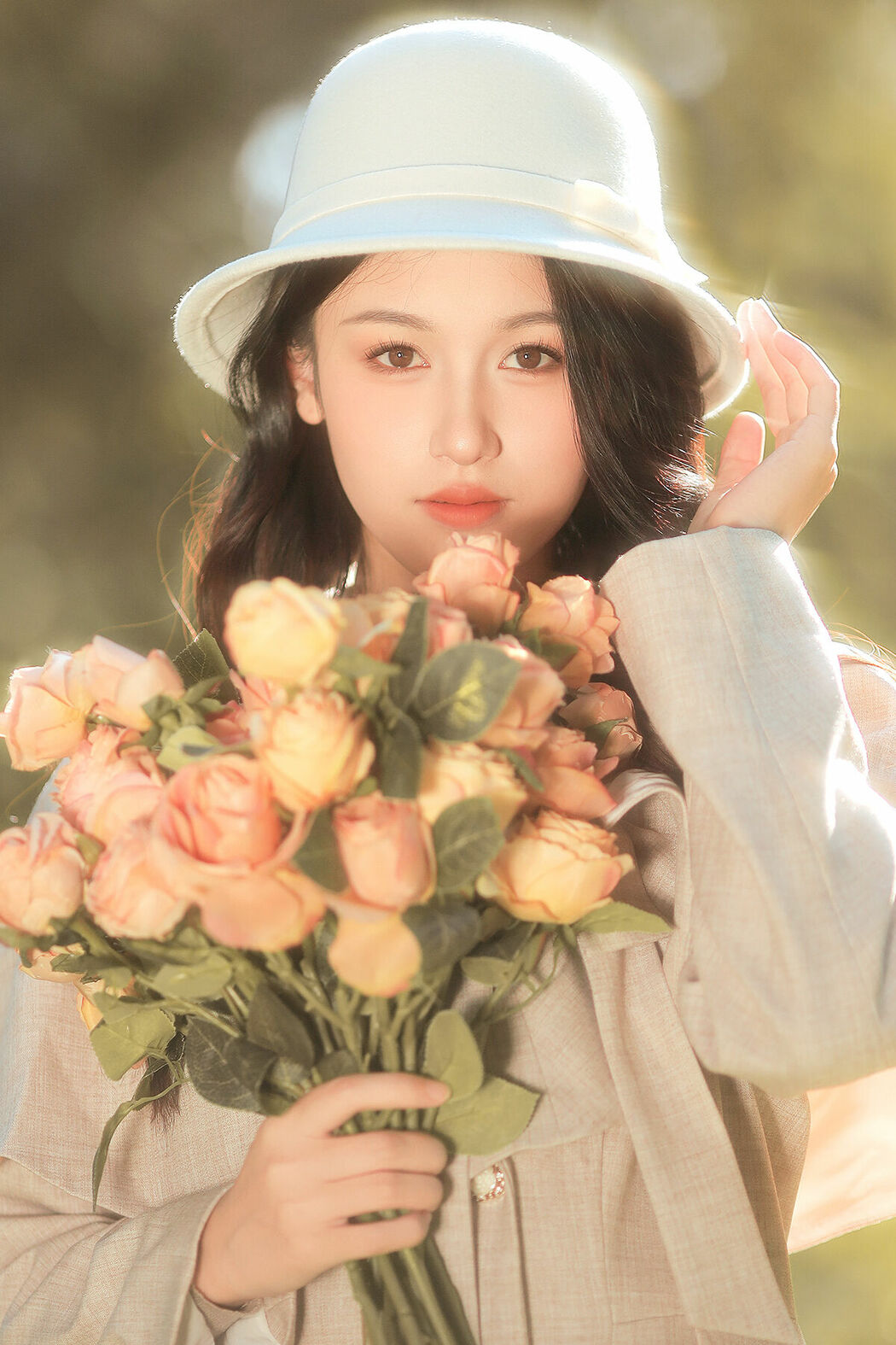 YiTuYu艺图语 Vol.9244 Yi Ming (18P)