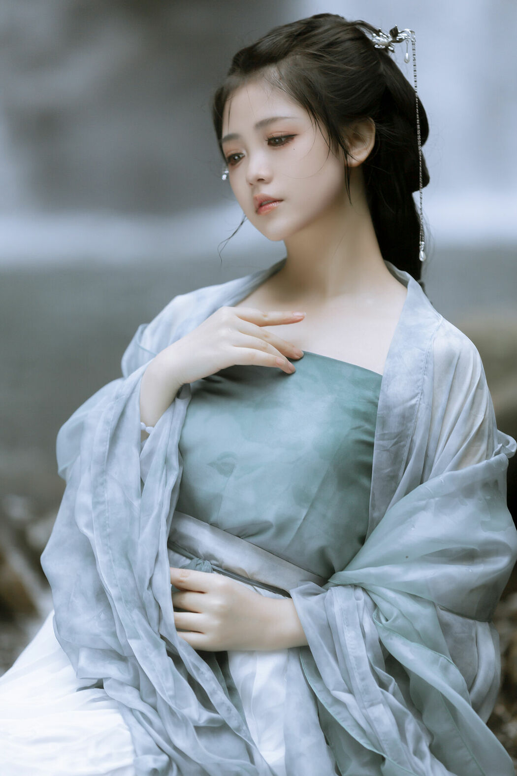 YiTuYu艺图语 Vol.9331 Qi Qi Ry (21P)