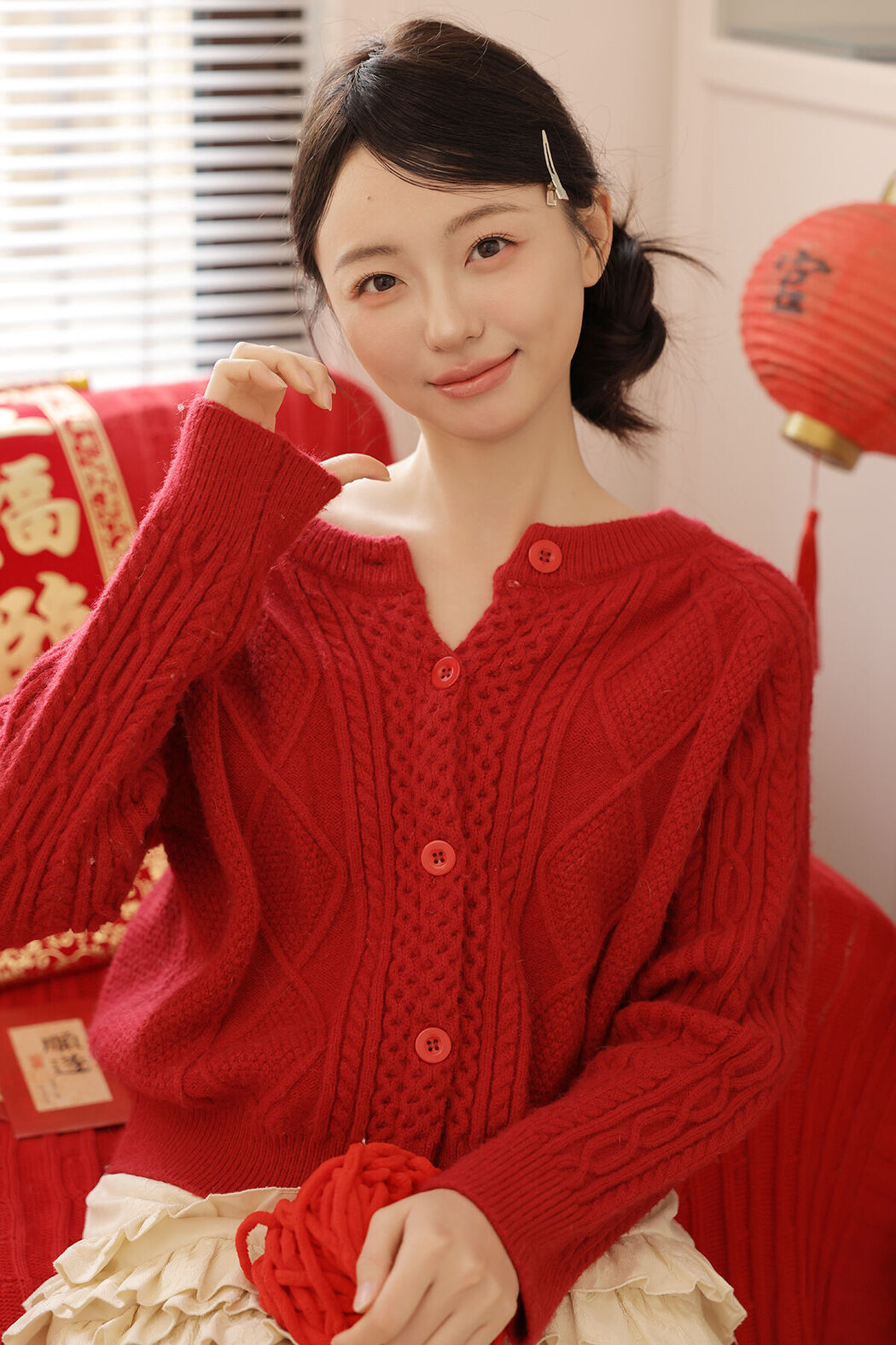 YiTuYu艺图语 Vol.8451 小羊爱干饭 (24P)