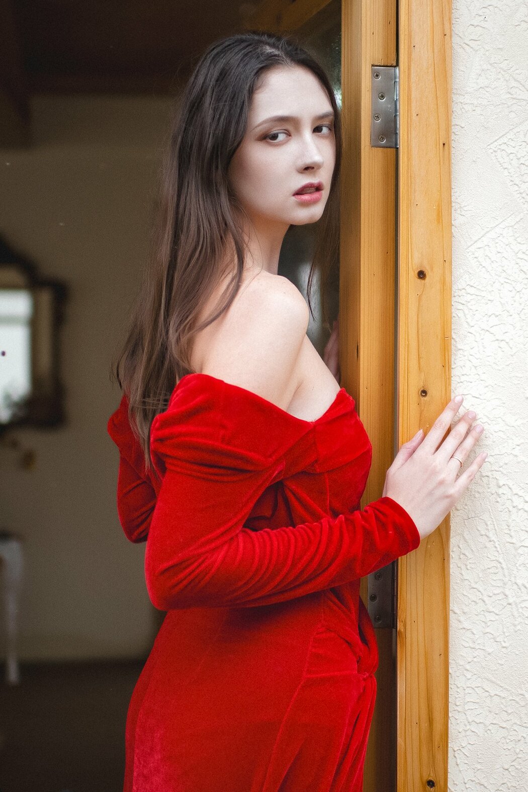 YiTuYu艺图语 Vol.8688 She Mi Tuo Wa (18P)