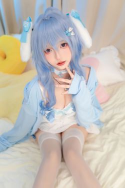 萝莉 神楽板真冬 之甘雨降临