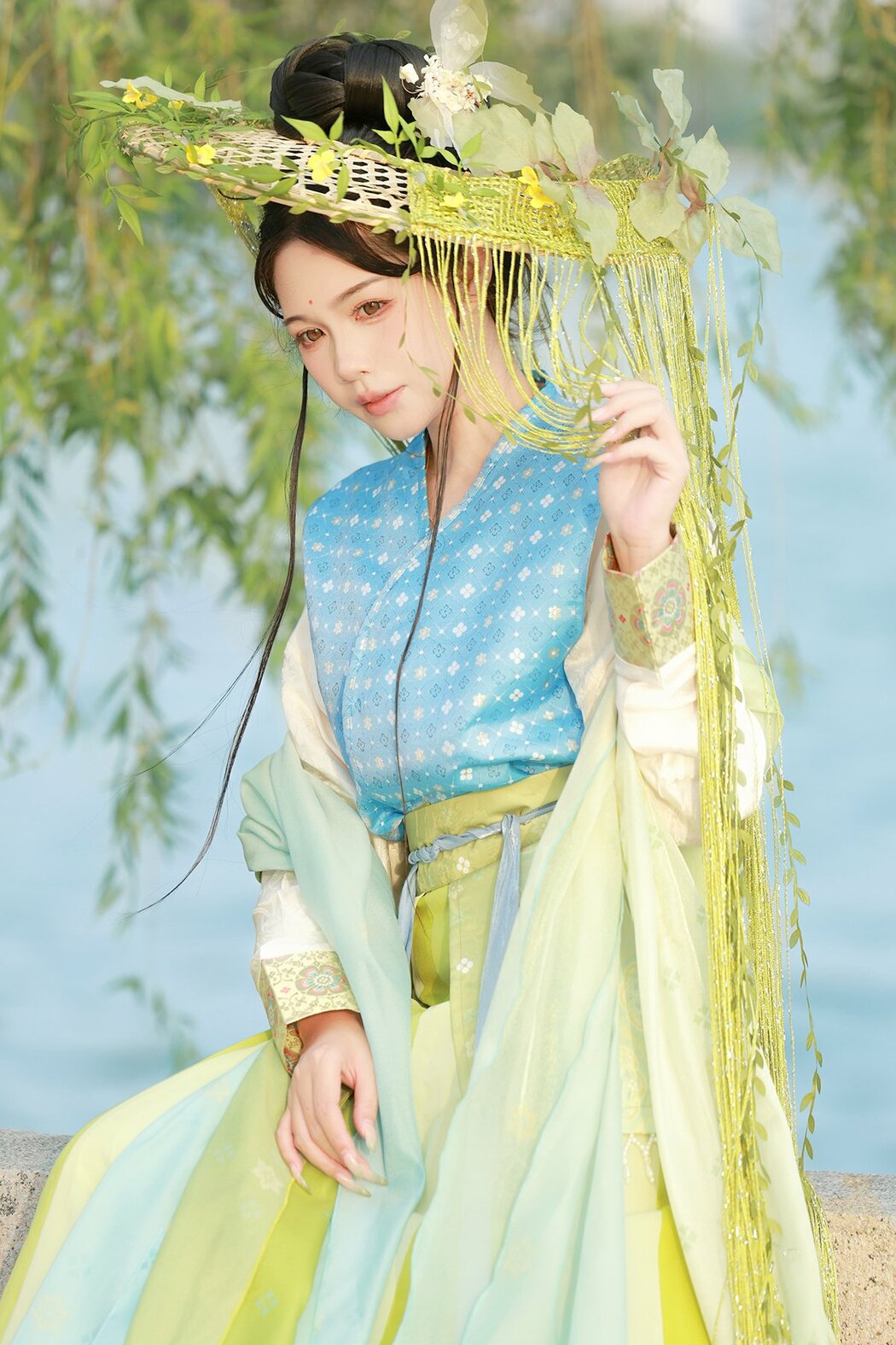 YiTuYu艺图语 Vol.9710 Shi Er Bei Cha (14P)