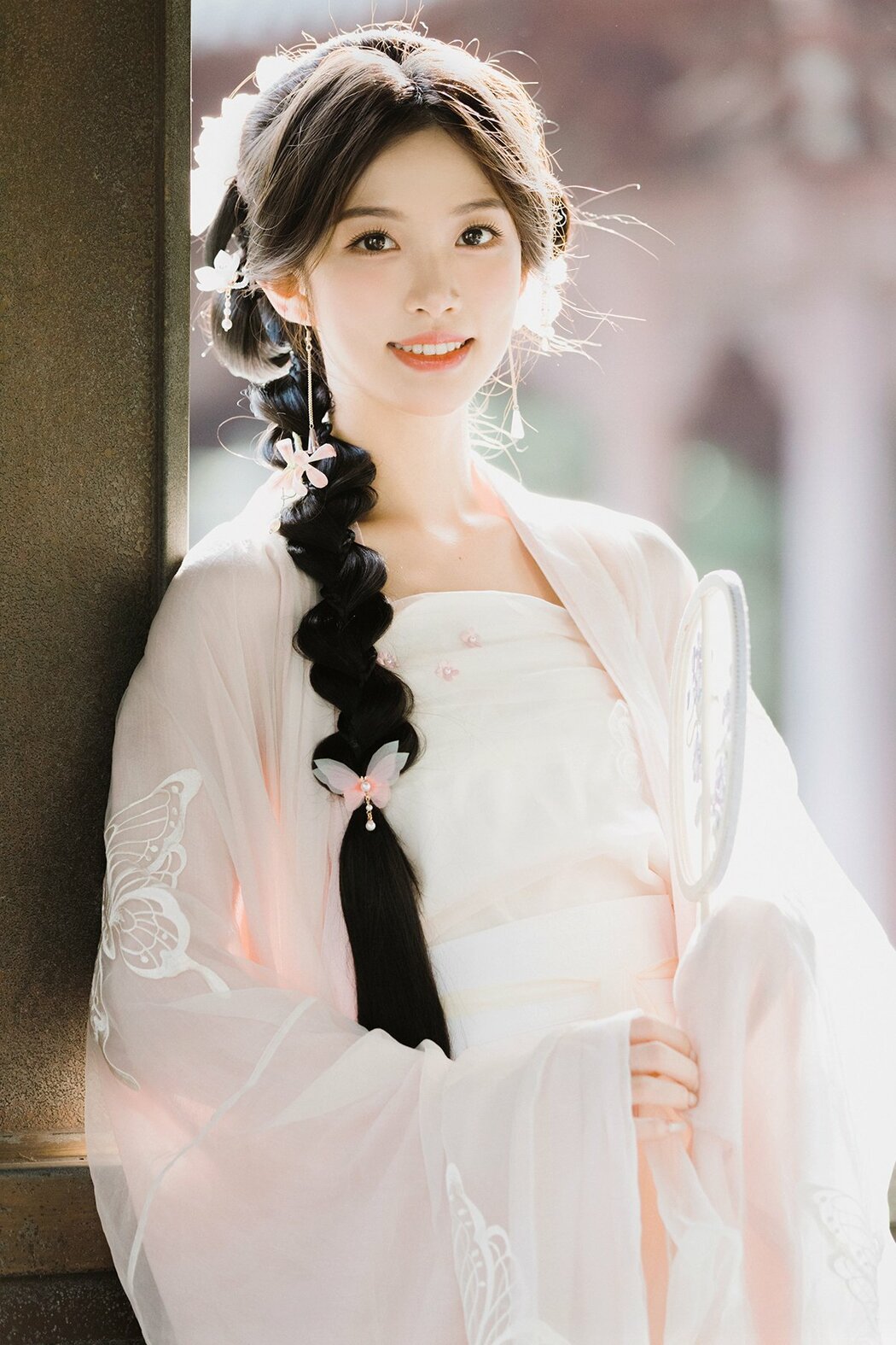 YiTuYu艺图语 Vol.10379 Wu Yi Fei (22P)