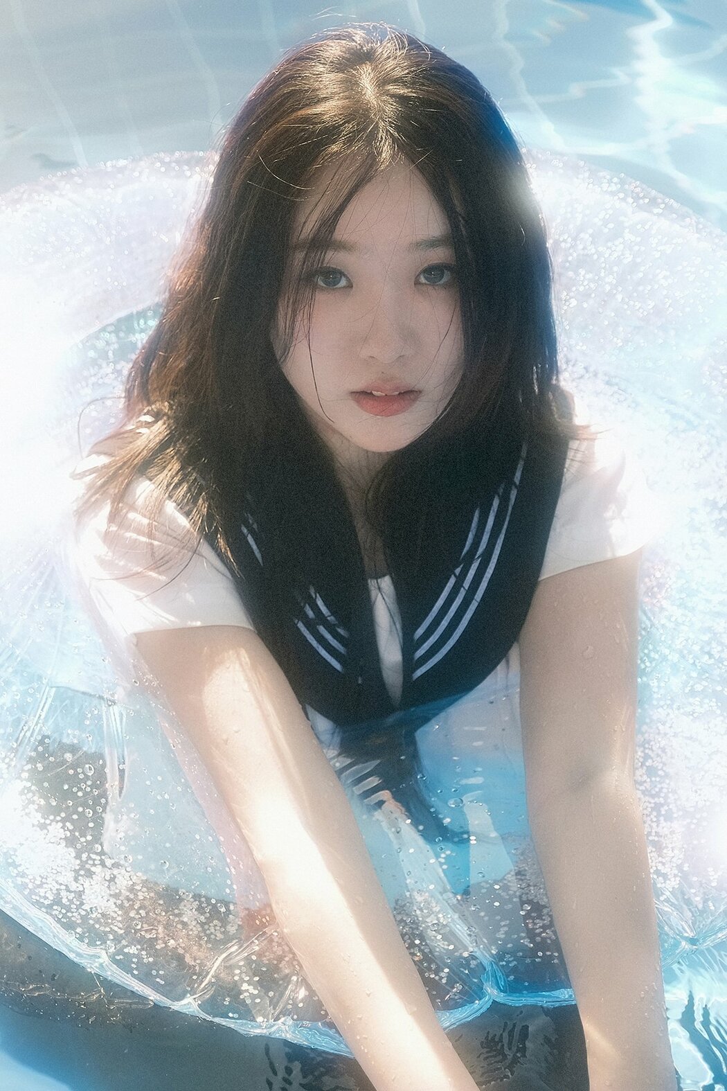 YiTuYu艺图语 Vol.10555 Xiao He Yi (26P)