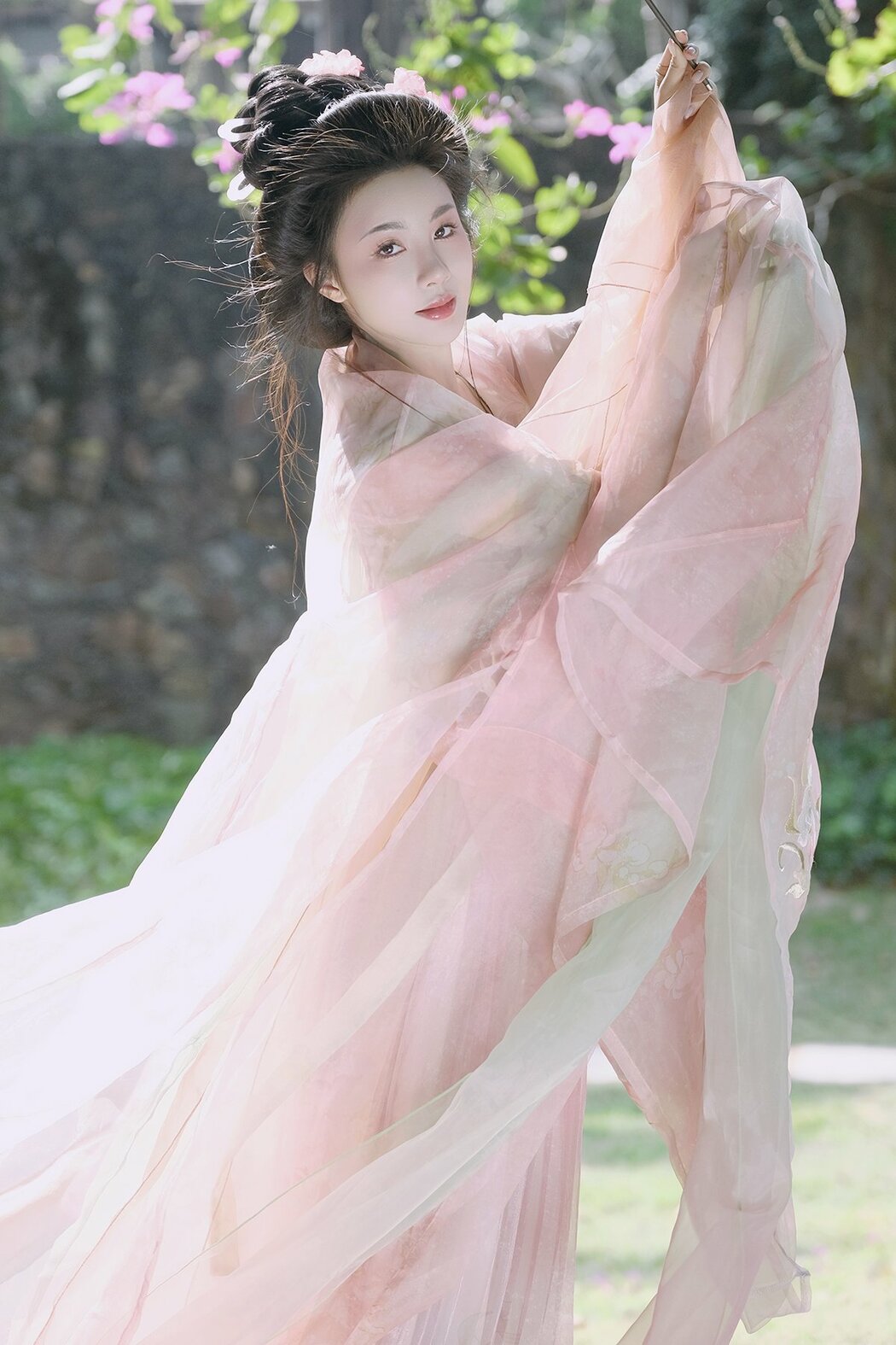 YiTuYu艺图语 Vol.9169 Xiao Guan (20P)