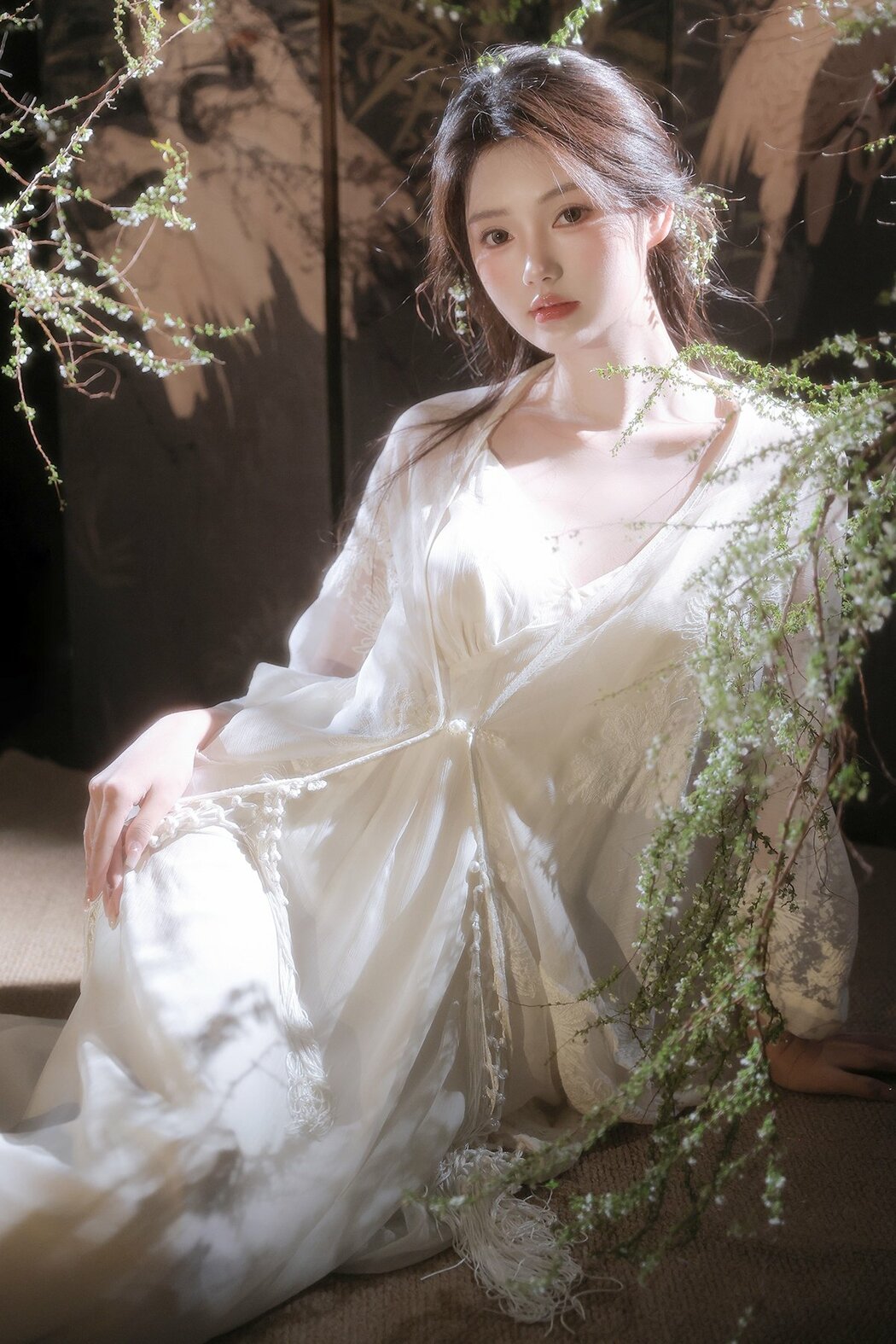 YiTuYu艺图语 Vol.8827 Jia Yi (15P)
