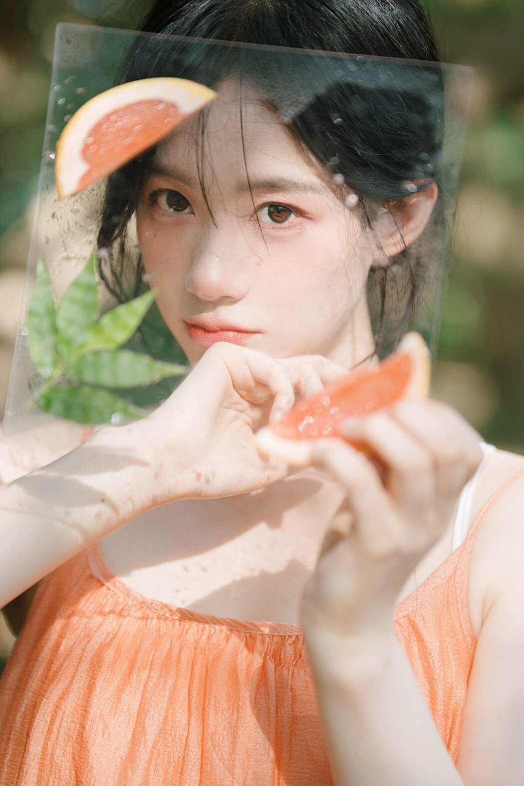 YiTuYu艺图语 Vol.10245 Kang Yu Qian Niki (17P)