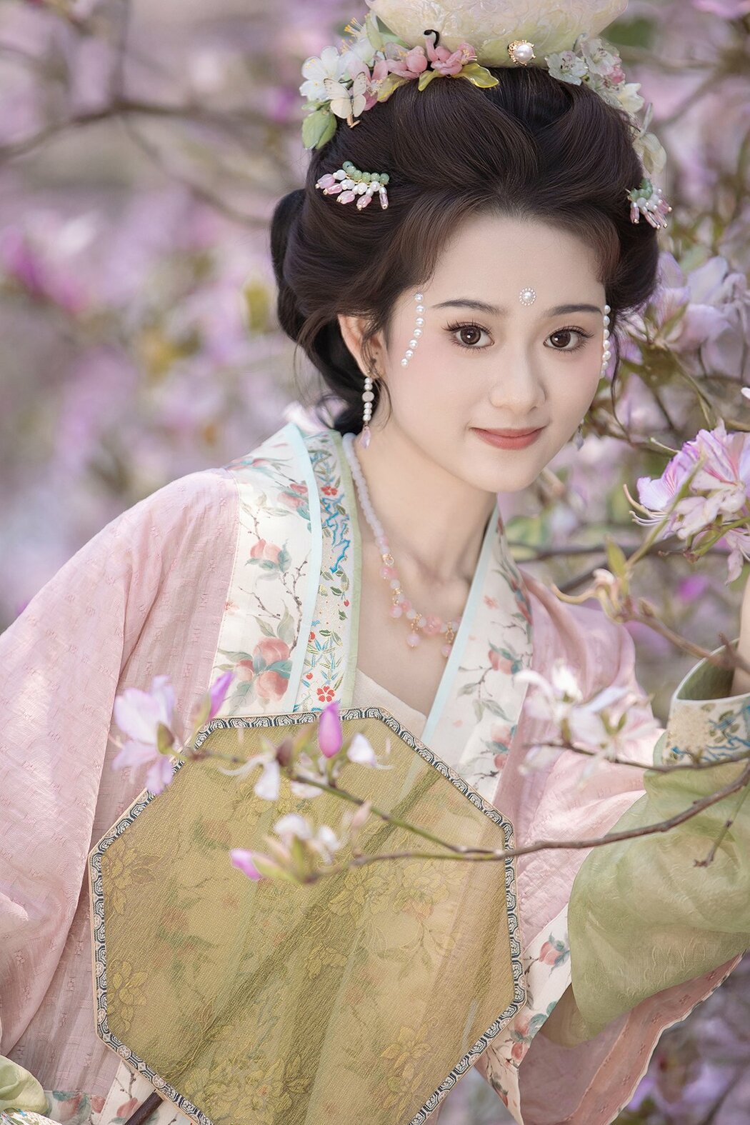 YiTuYu艺图语 Vol.8918 Jiu Shi Jiao Mei Nan A (34P)