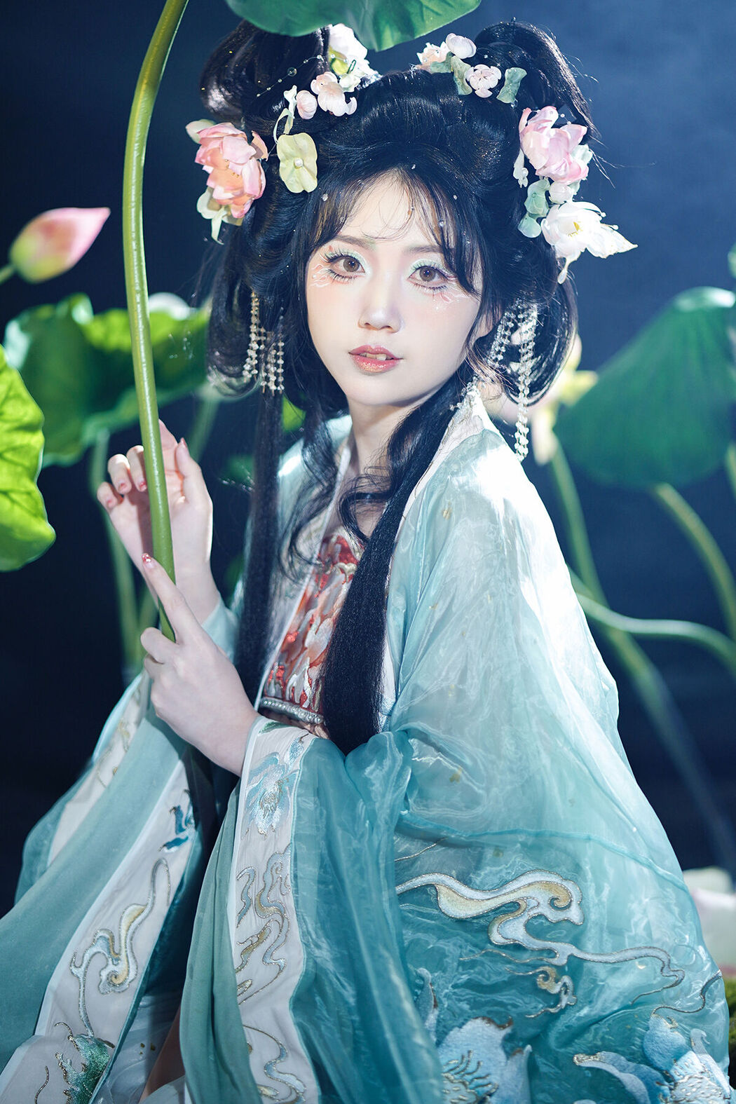 YiTuYu艺图语 Vol.8296 小小 (22P)