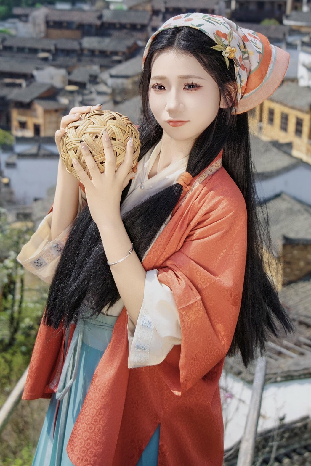 YiTuYu艺图语 Vol.8992 Gao Yu Qin (14P)