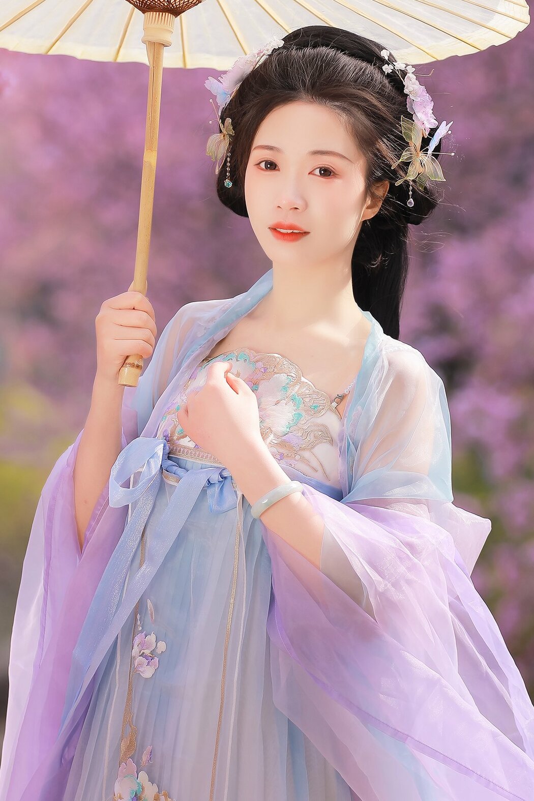 YiTuYu艺图语 Vol.8837 Hua Zhuang Shi Tian (23P)