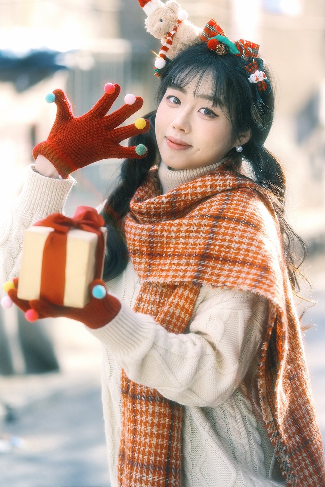 YiTuYu艺图语 Vol.8588 Romantic (44P)