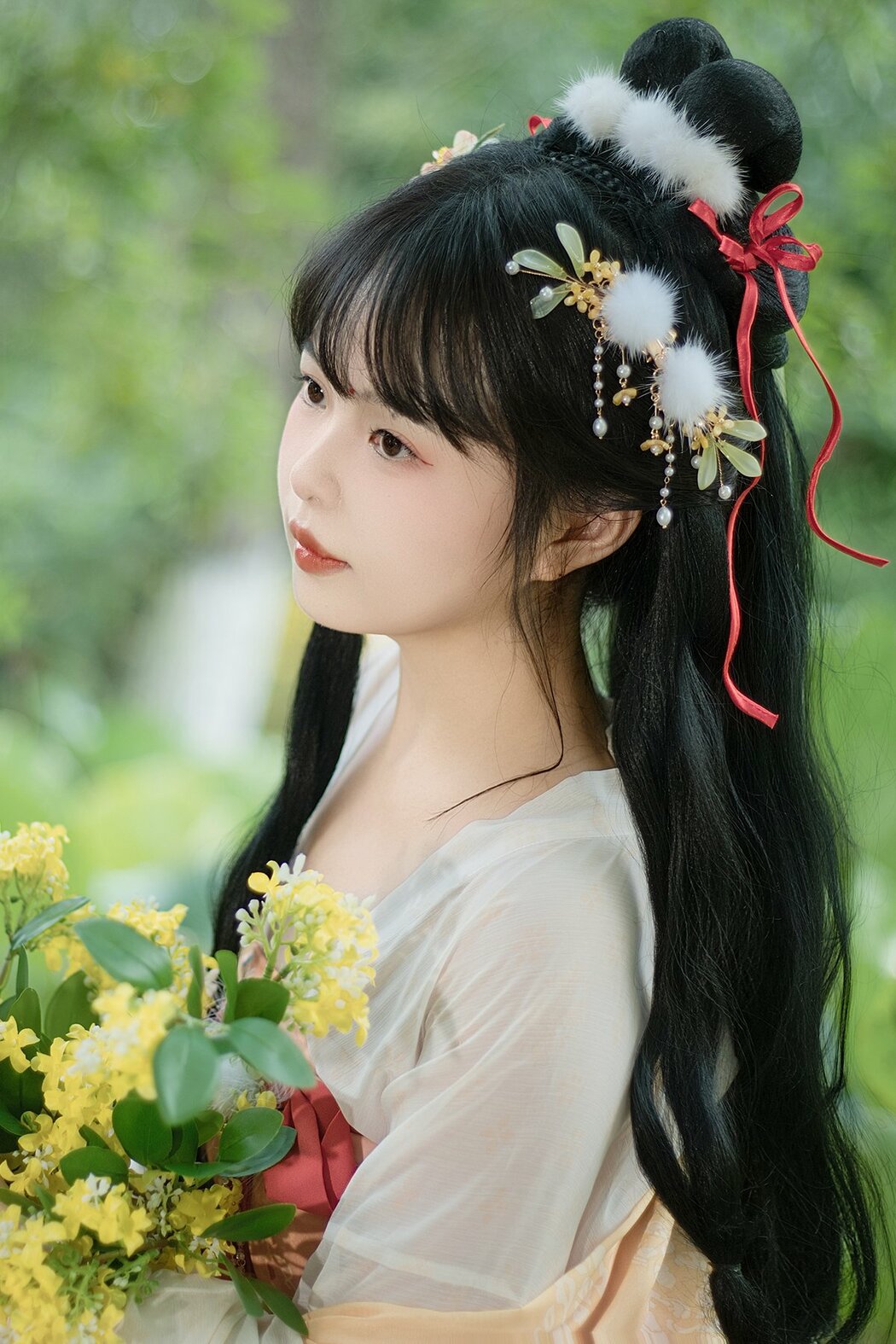 YiTuYu艺图语 Vol.10449 Zhi Zhi (26P)