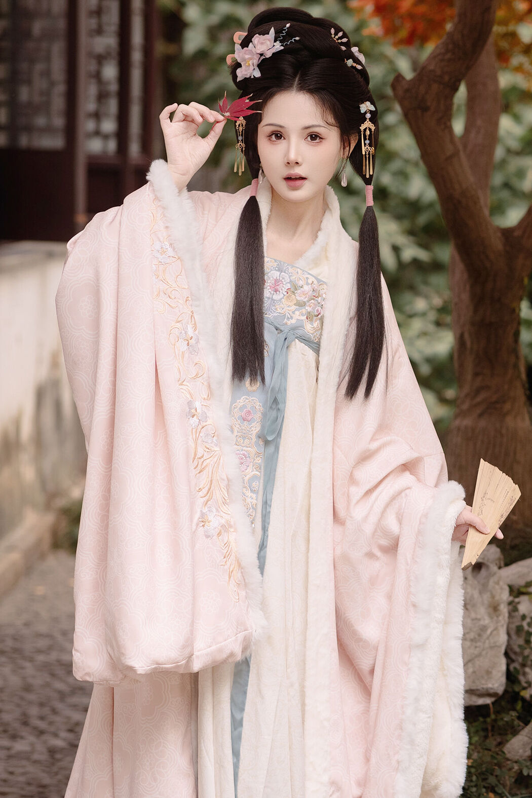 YiTuYu艺图语 Vol.8220 乔 (30P)