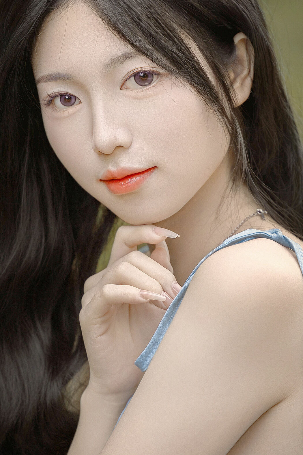 YiTuYu艺图语 Vol.9277 Qi Qi (24P)