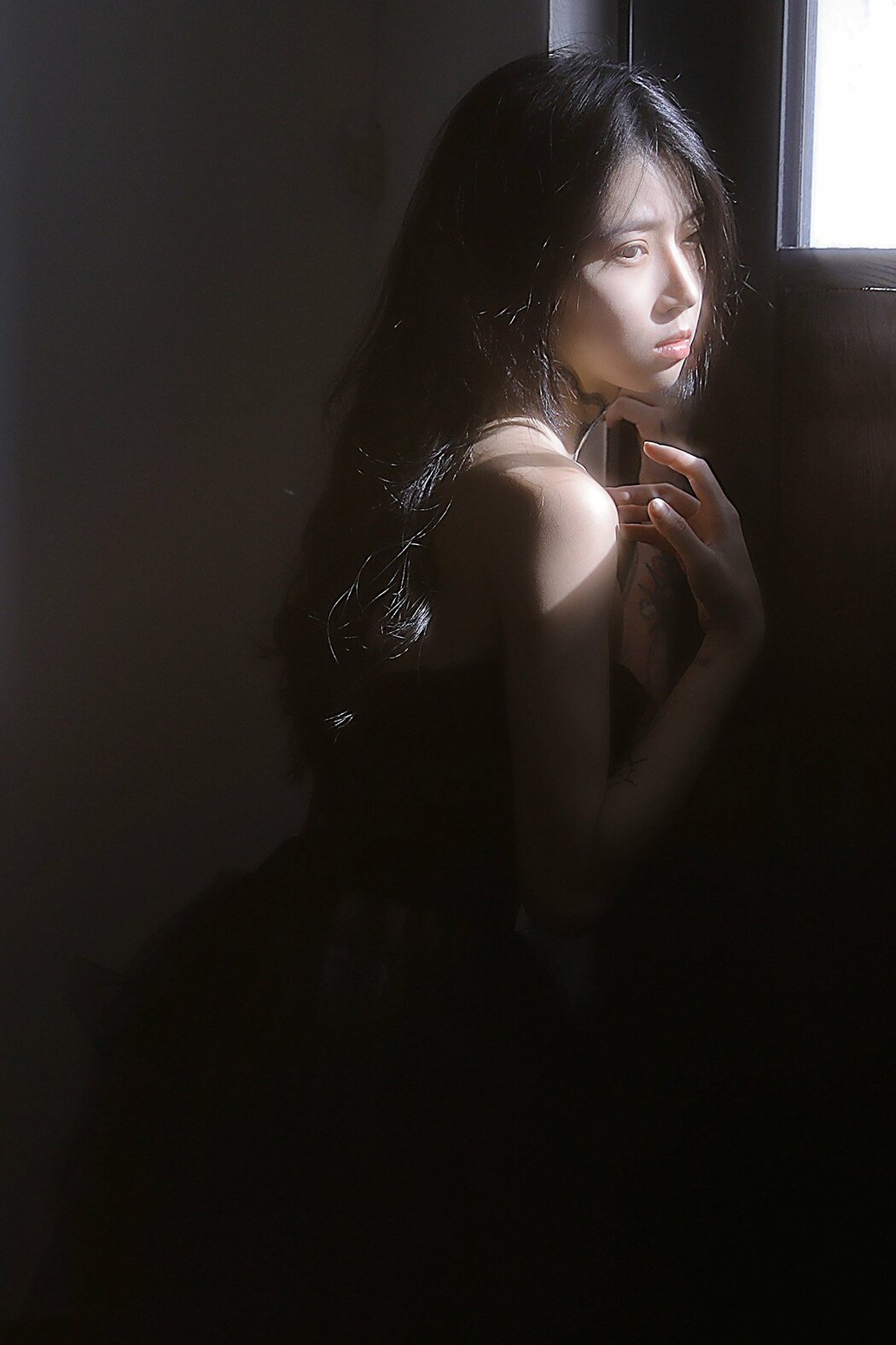 YiTuYu艺图语 Vol.10114 Shu Ki (18P)
