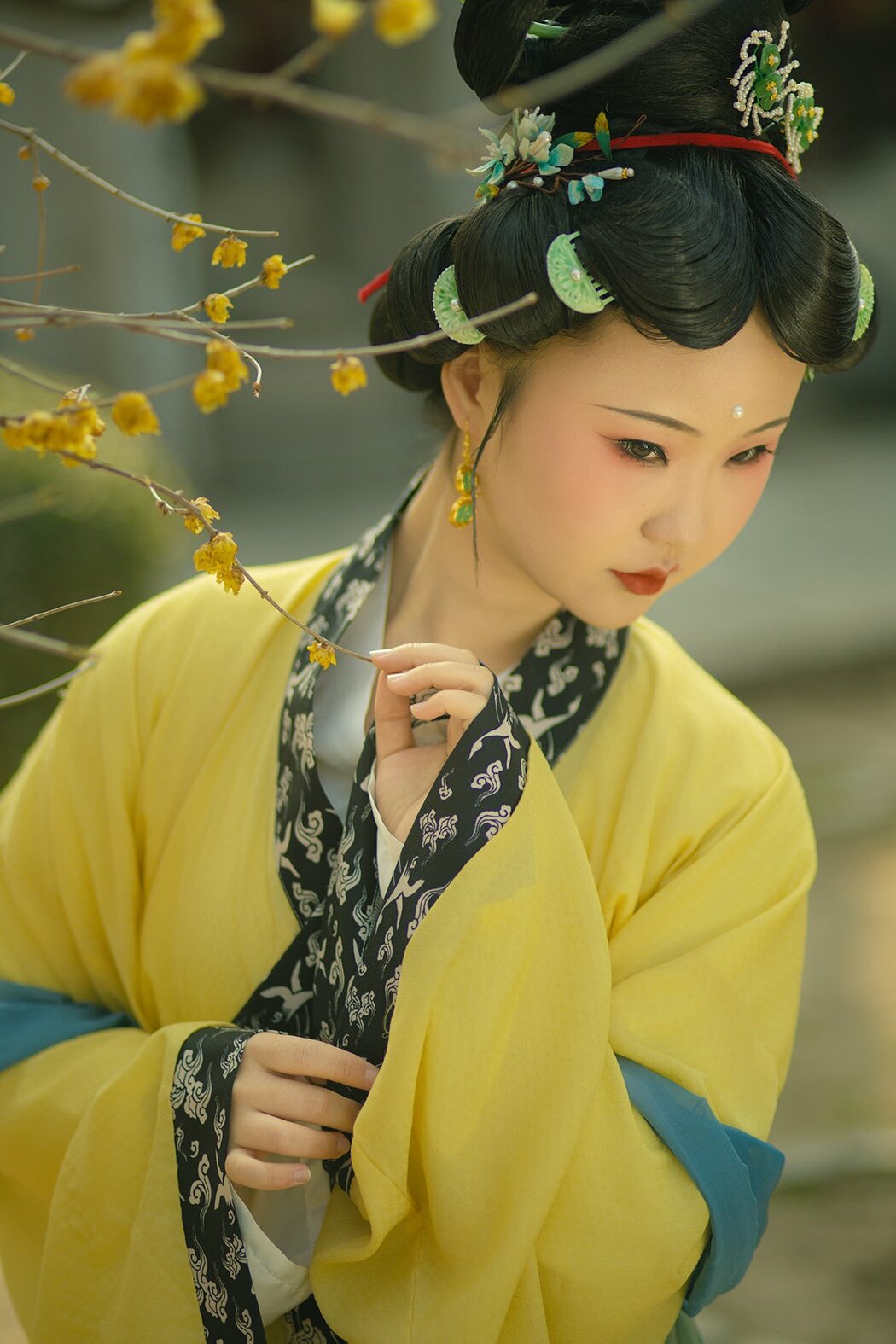 YiTuYu艺图语 Vol.10539 Liu Qi Qi (22P)