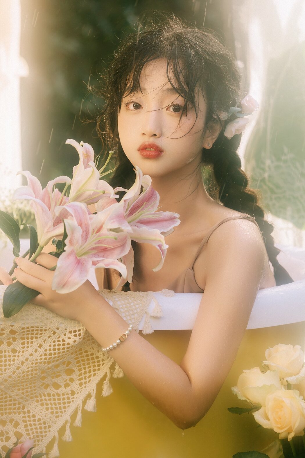 YiTuYu艺图语 Vol.8926 Qian Yao Zi (17P)