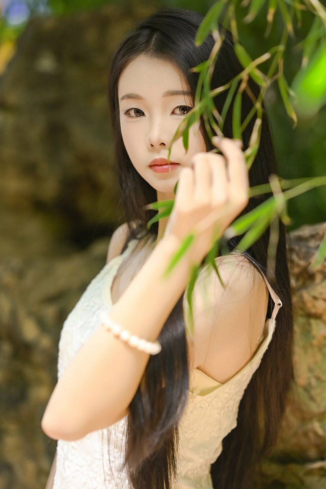 YiTuYu艺图语 Vol.10371 Ai Qing (27P)