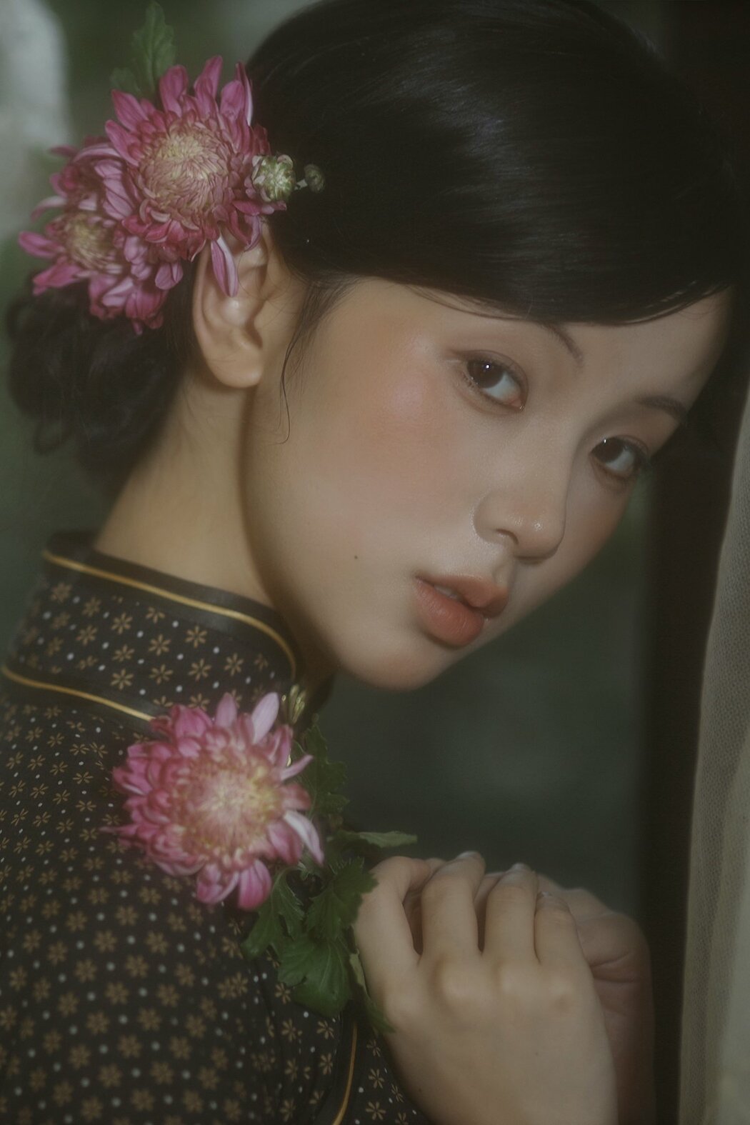 YiTuYu艺图语 Vol.10608 Yi Ming (21P)