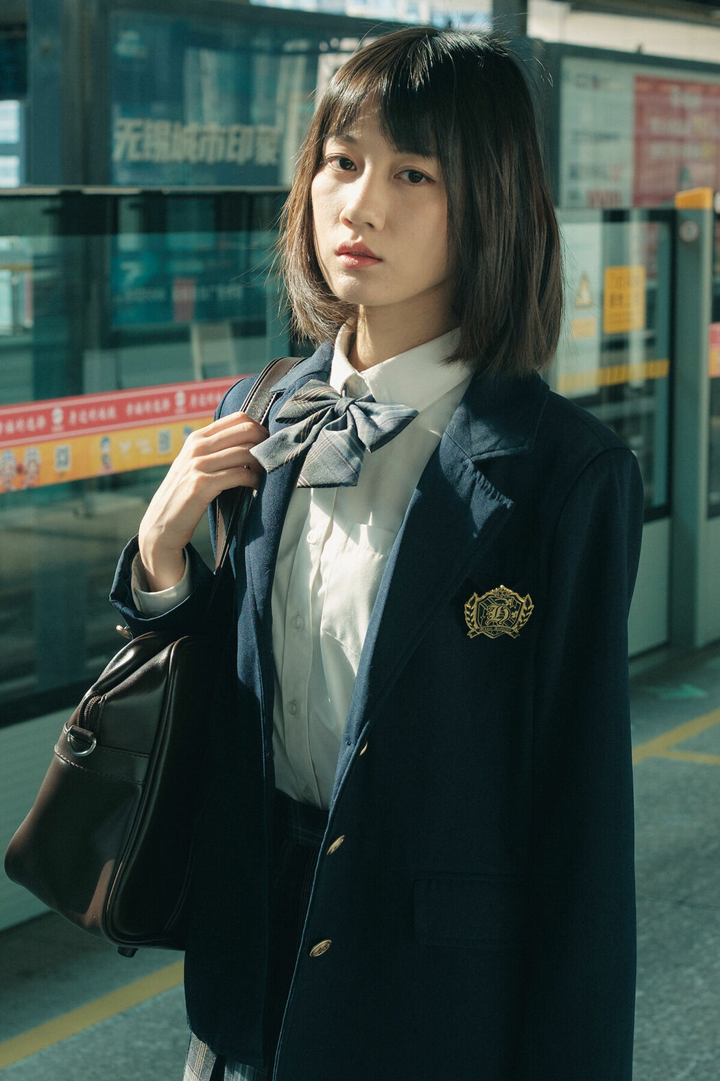 YiTuYu艺图语 Vol.9363 Qi Qi (44P)