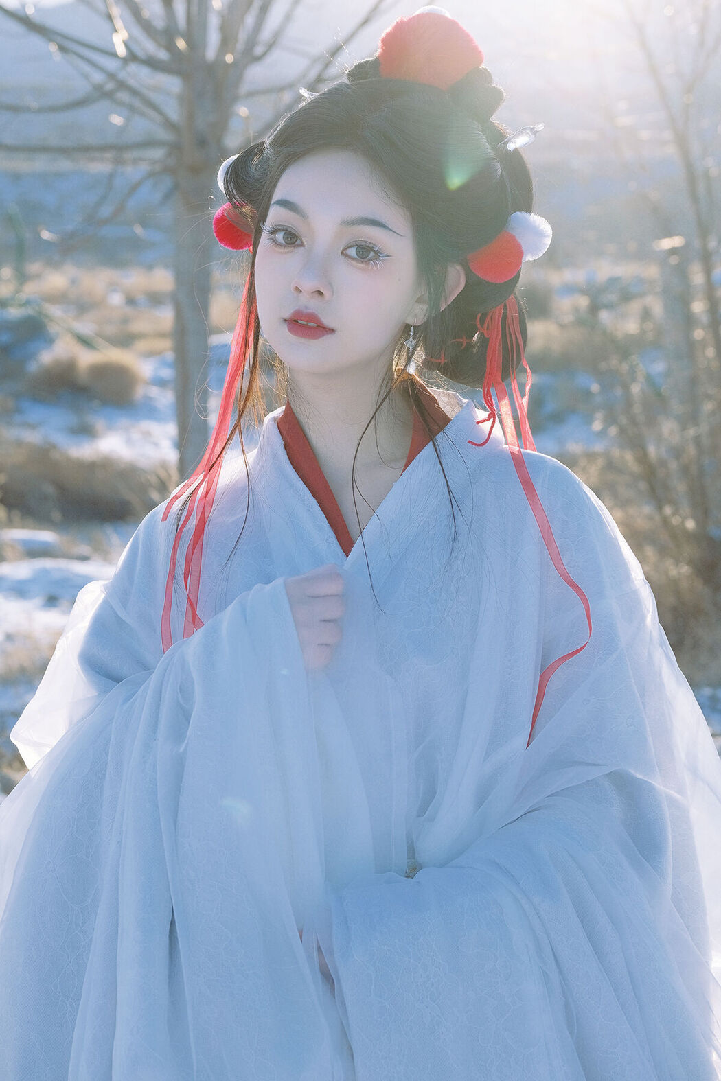 YiTuYu艺图语 Vol.8389 秋秋 (24P)