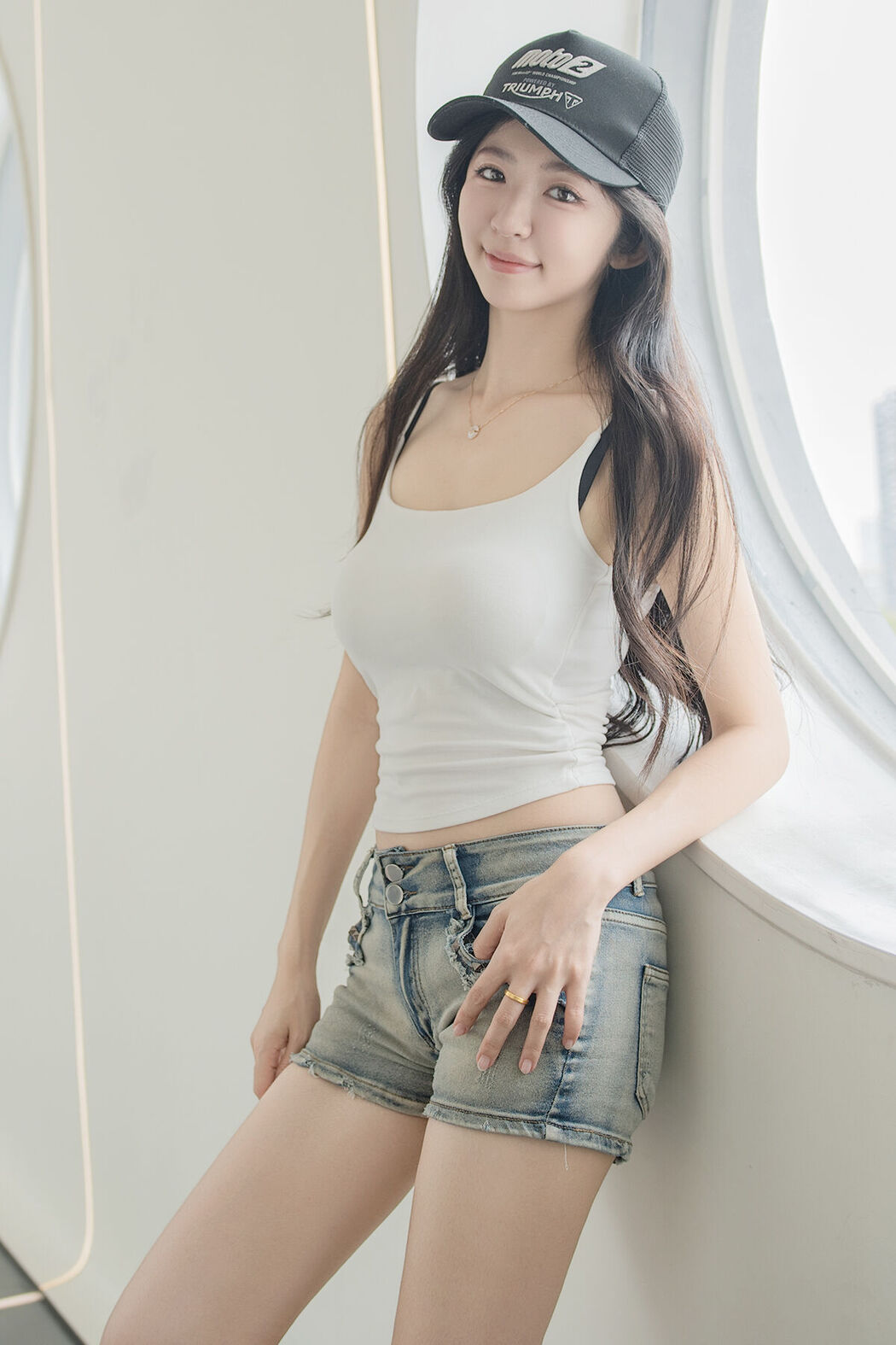 YiTuYu艺图语 Vol.7941 Tong Tong