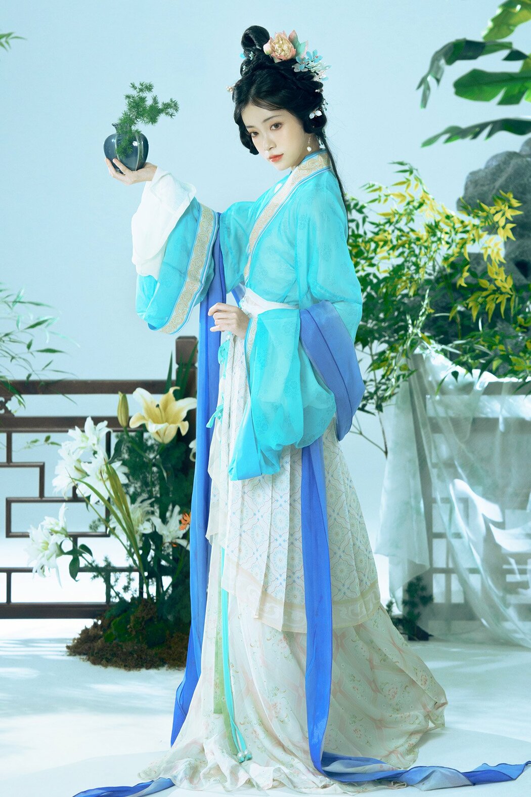YiTuYu艺图语 Vol.10148 Tao Chi (14P)