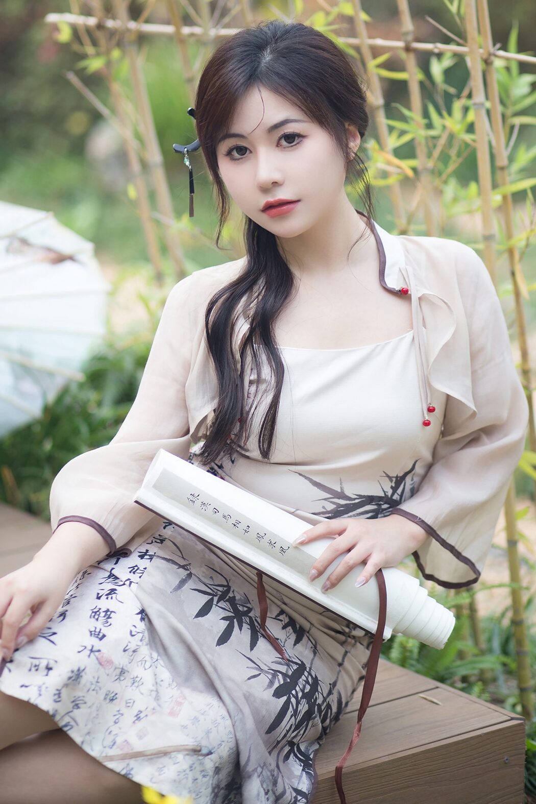 YiTuYu艺图语 Vol.5958 He Ming Zhi Ying