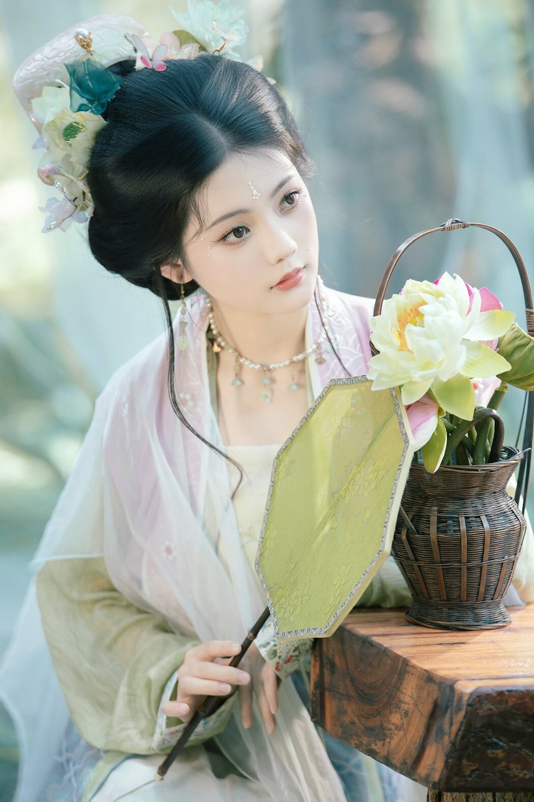 YiTuYu艺图语 Vol.9523 Wu Ying Kun Kun (28P)