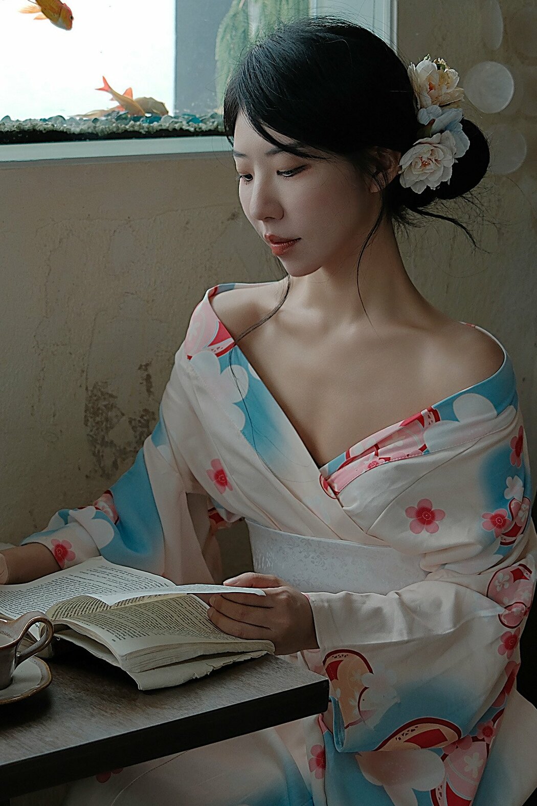 YiTuYu艺图语 Vol.10618 Ye Sheng Mo Te Yuan Zi (11P)