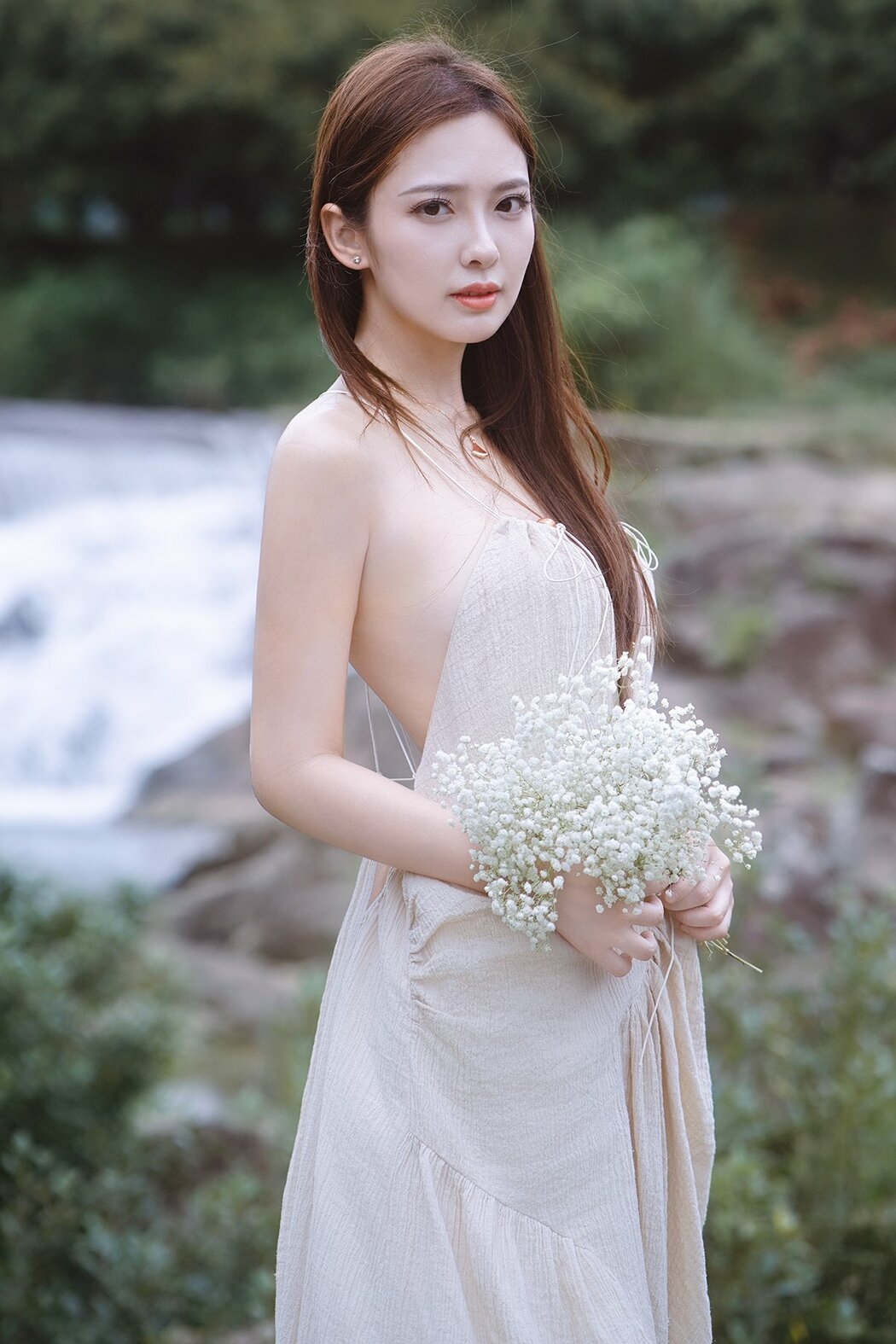 YiTuYu艺图语 Vol.9476 Ying Er YY (43P)