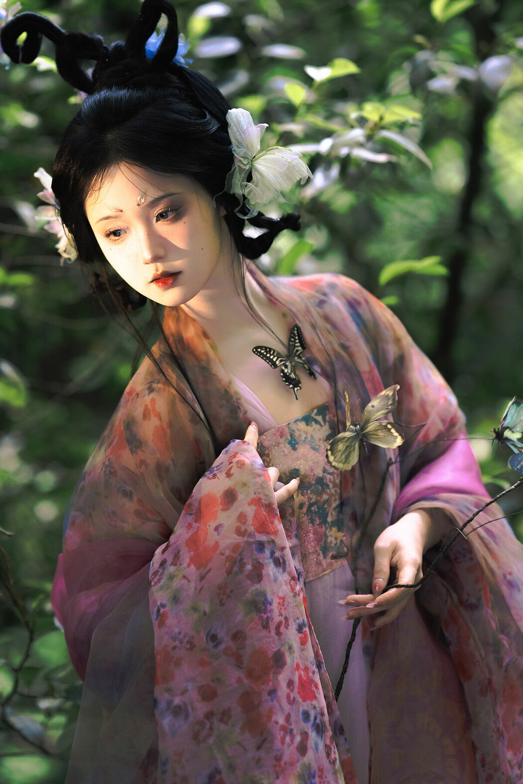 YiTuYu艺图语 Vol.9382 Zhi Chun He (16P)