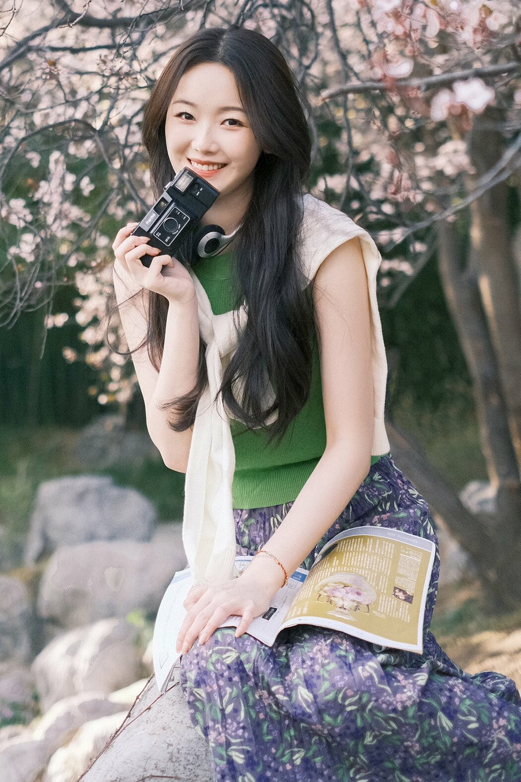 YiTuYu艺图语 Vol.8858 Xiao Ye Ye Lou Xin Yue Moon (21P)
