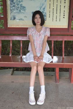 凝思摄影 No.037 小睿 - 短裙、短白袜、平底鞋