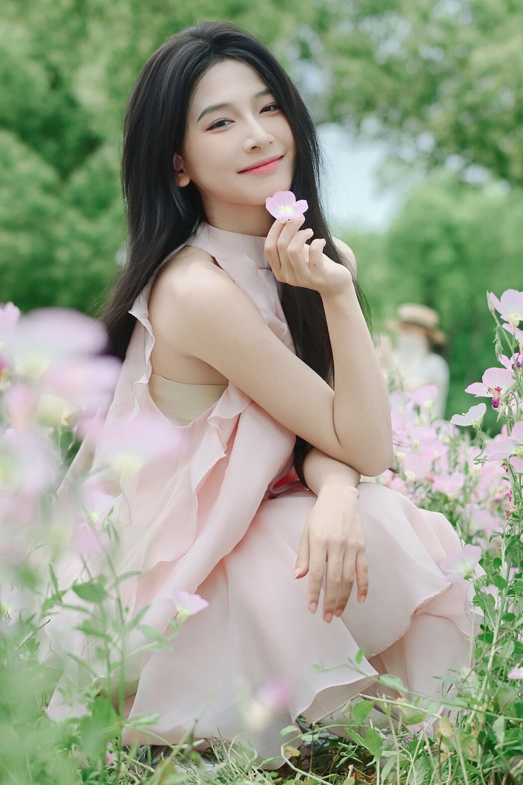 YiTuYu艺图语 Vol.9081 Ya Ya (33P)