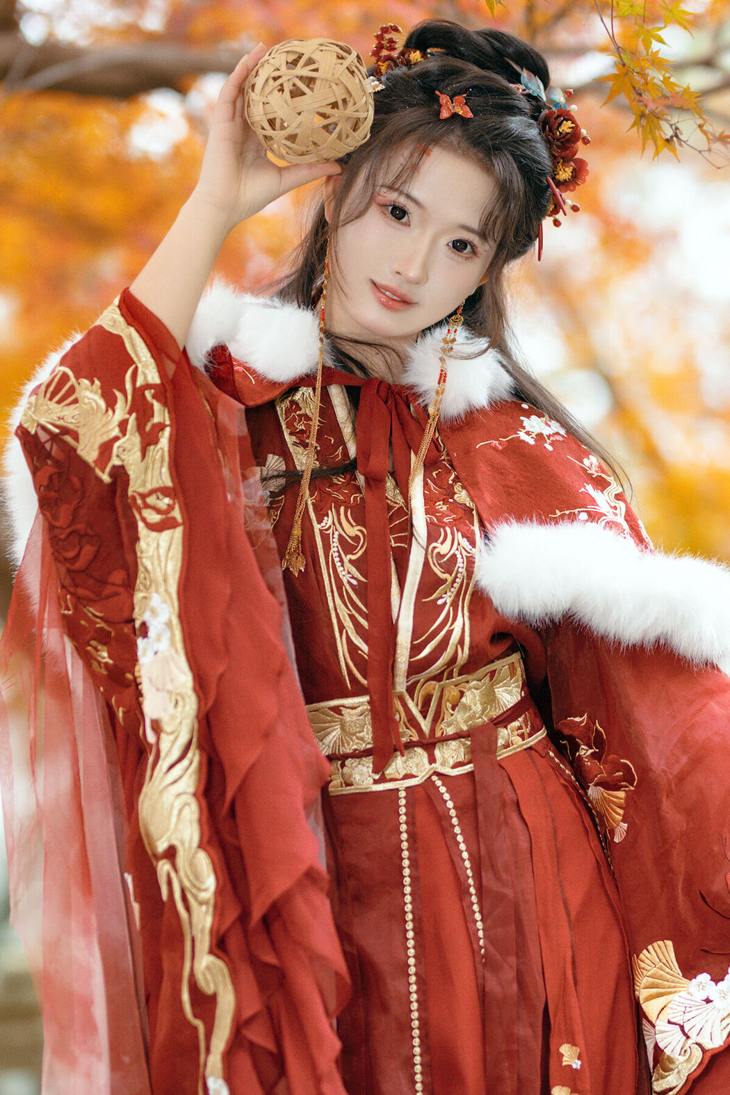 YiTuYu艺图语 Vol.8372 小春冉 (20P)