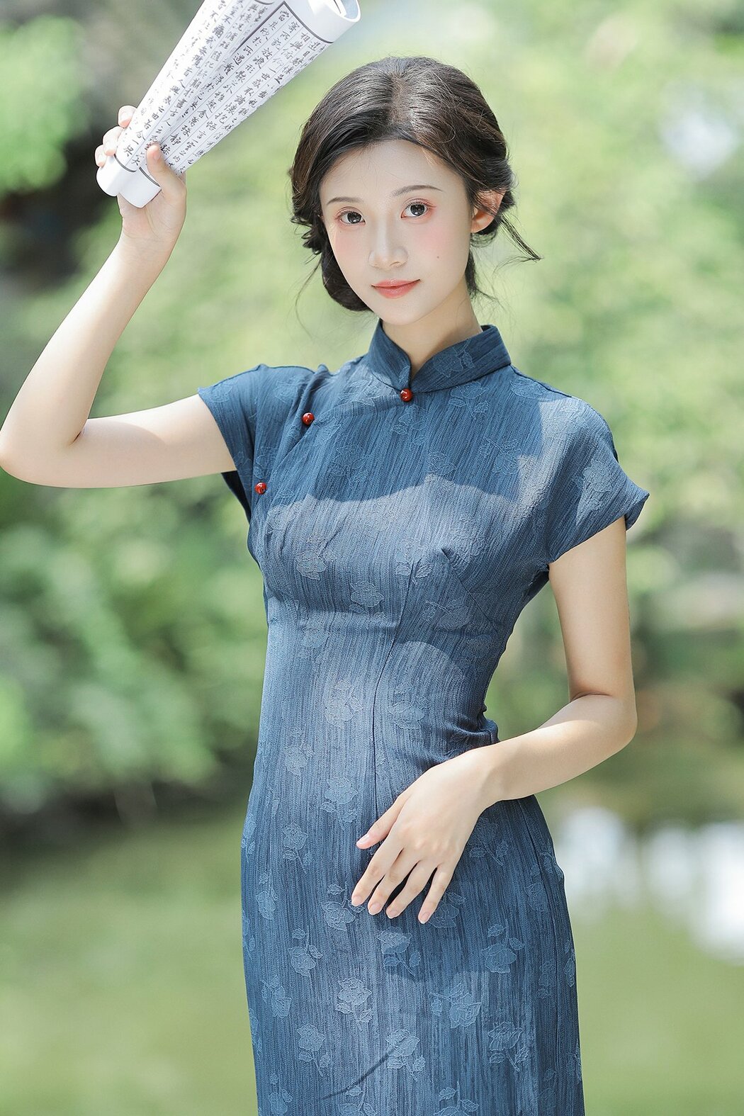 YiTuYu艺图语 Vol.10177 Yi Kou Shao Mai (24P)